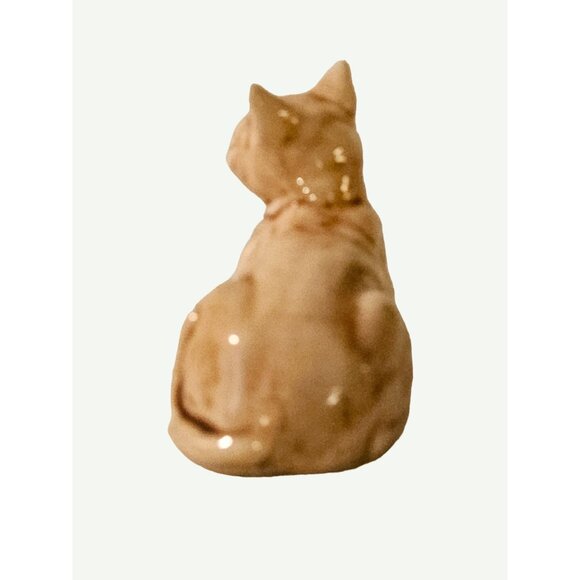 Vintage Porcelain Cat Figurine Made in Japan. Excellent Preowned Condition - Picture 9 of 12